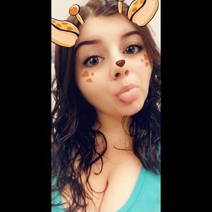 Meet your Posher, Chelsie